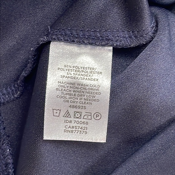 Ann Taylor Sleeveless Top - Picture 8 of 9